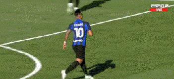 国米4-0萨勒尼塔纳劳塔罗大四喜,卢卡库国米转身射门