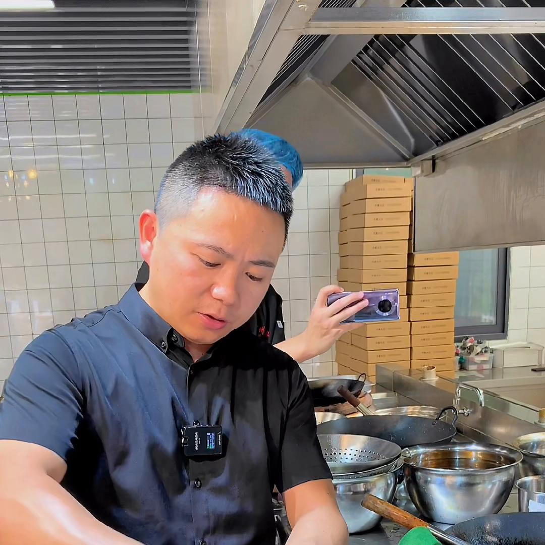 麻辣海鲜锅做法大全,麻辣海鲜大杂烩一锅炖的做法