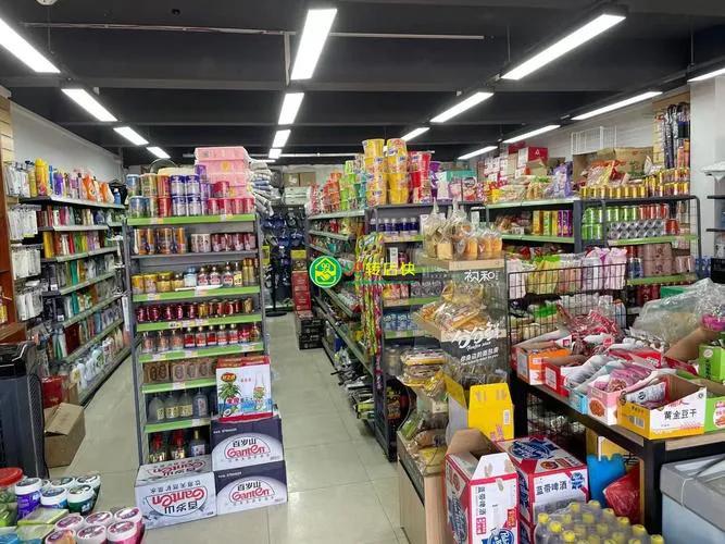 赚钱无上限，微信到高校内抢生意，算是黑吃黑！