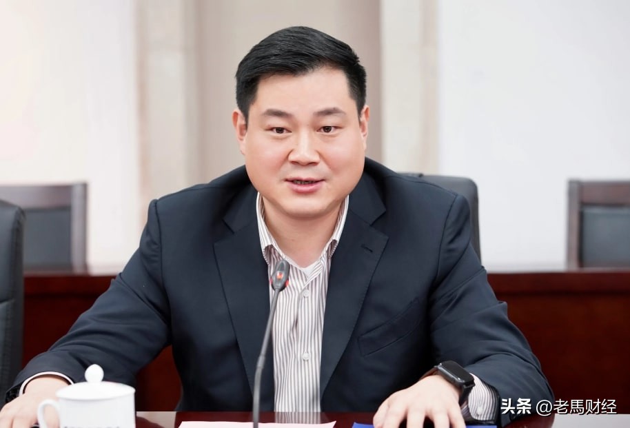 *疆新**最新六大富豪，80岁老汉首次亮相，严昊身价大涨200亿