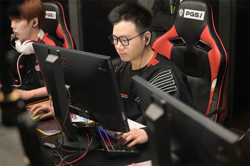 4am新人bobo,4am转会至weibo