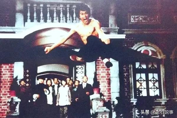 八九十年代专播港台片的录像厅，是那一代人不可磨灭的青春记忆