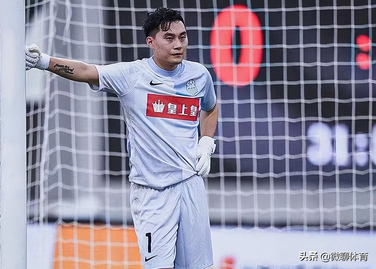 中超榜首大战武汉三镇大胜申花,中超最新赛况二十四轮河南队情况