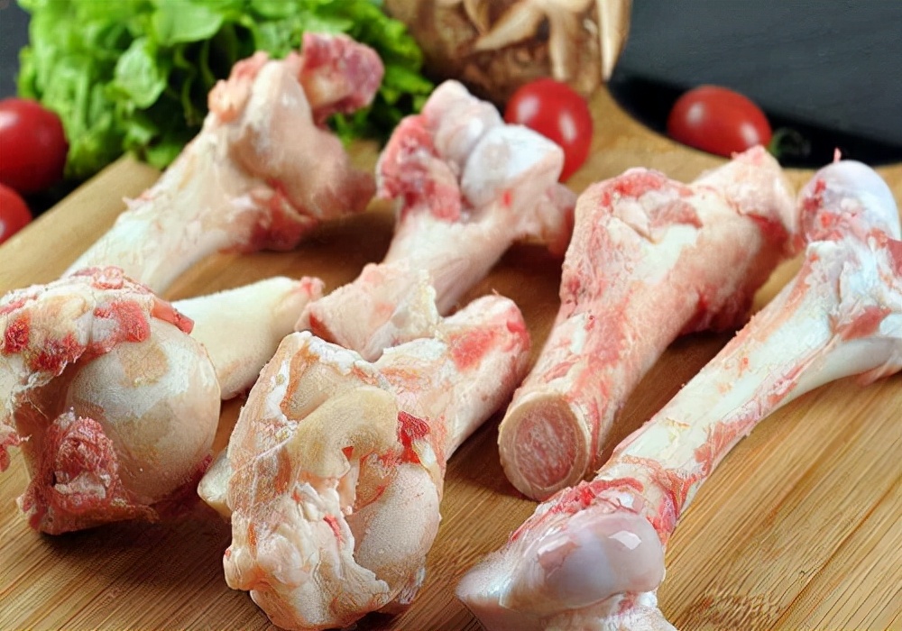 幼犬狗狗拉稀的原因及治疗方法,狗狗幼犬打疫苗拉稀