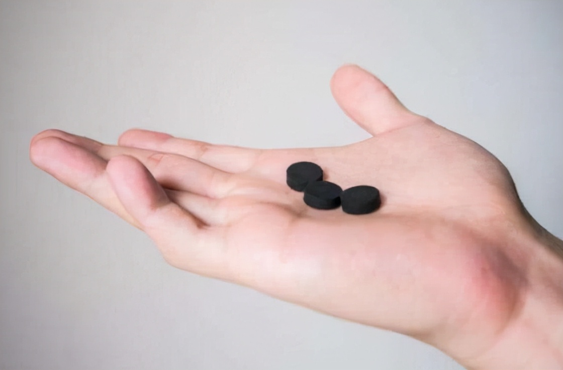 逍遥丸归脾丸加明目地黄丸,归脾丸六味地黄丸逍遥丸