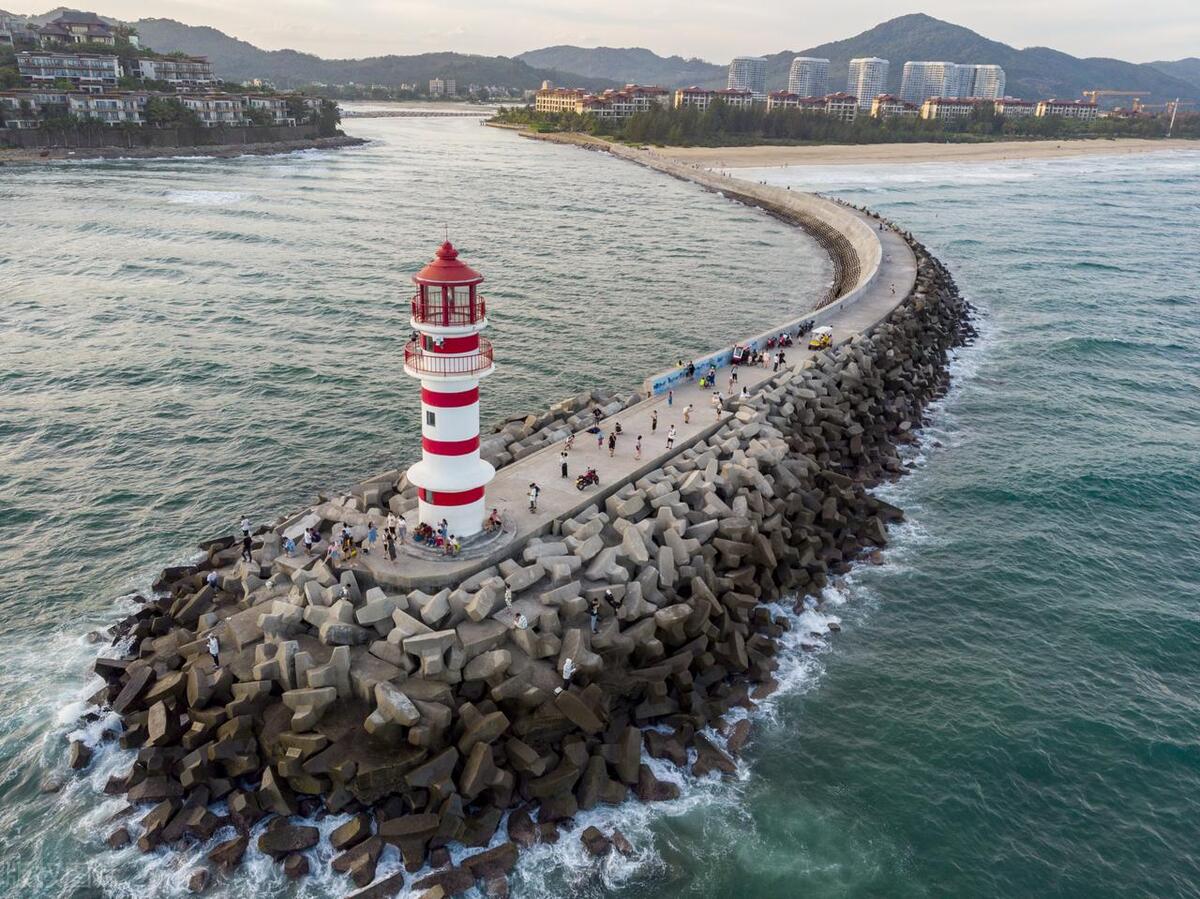 带你去看海美丽的海滨城市,这个夏天去一个能看海的城市