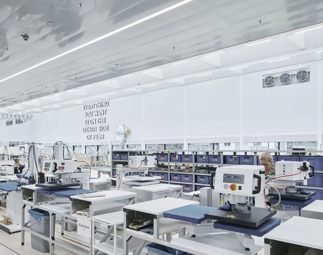 工业旅游，施华洛世奇摆脱疫情和网购冲击的绝招