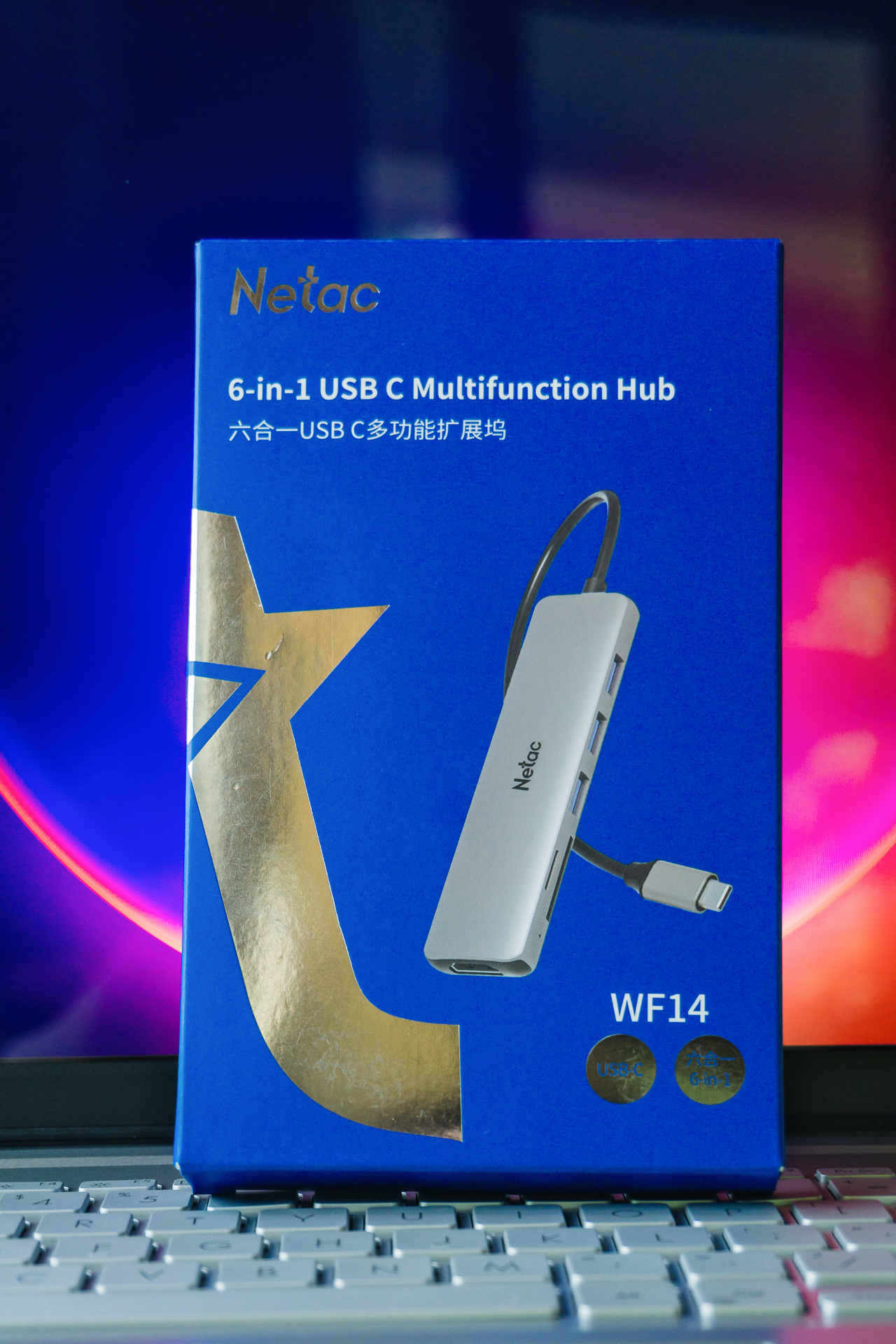 小屏随时变大屏，六大接口超实用，朗科*合六**一扩展坞评测