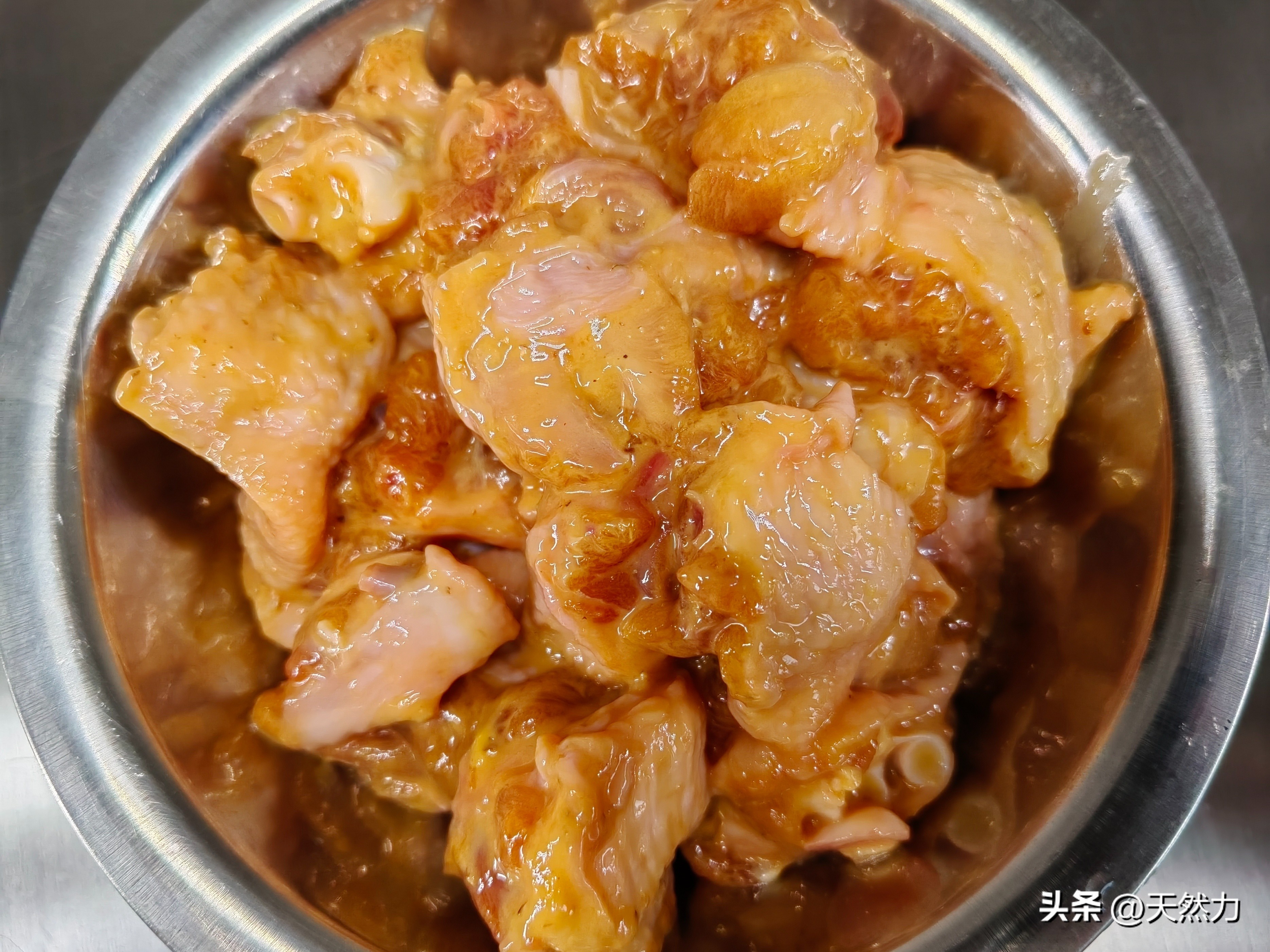 外焦里嫩辣子鸡,冬日辣子鸡做法