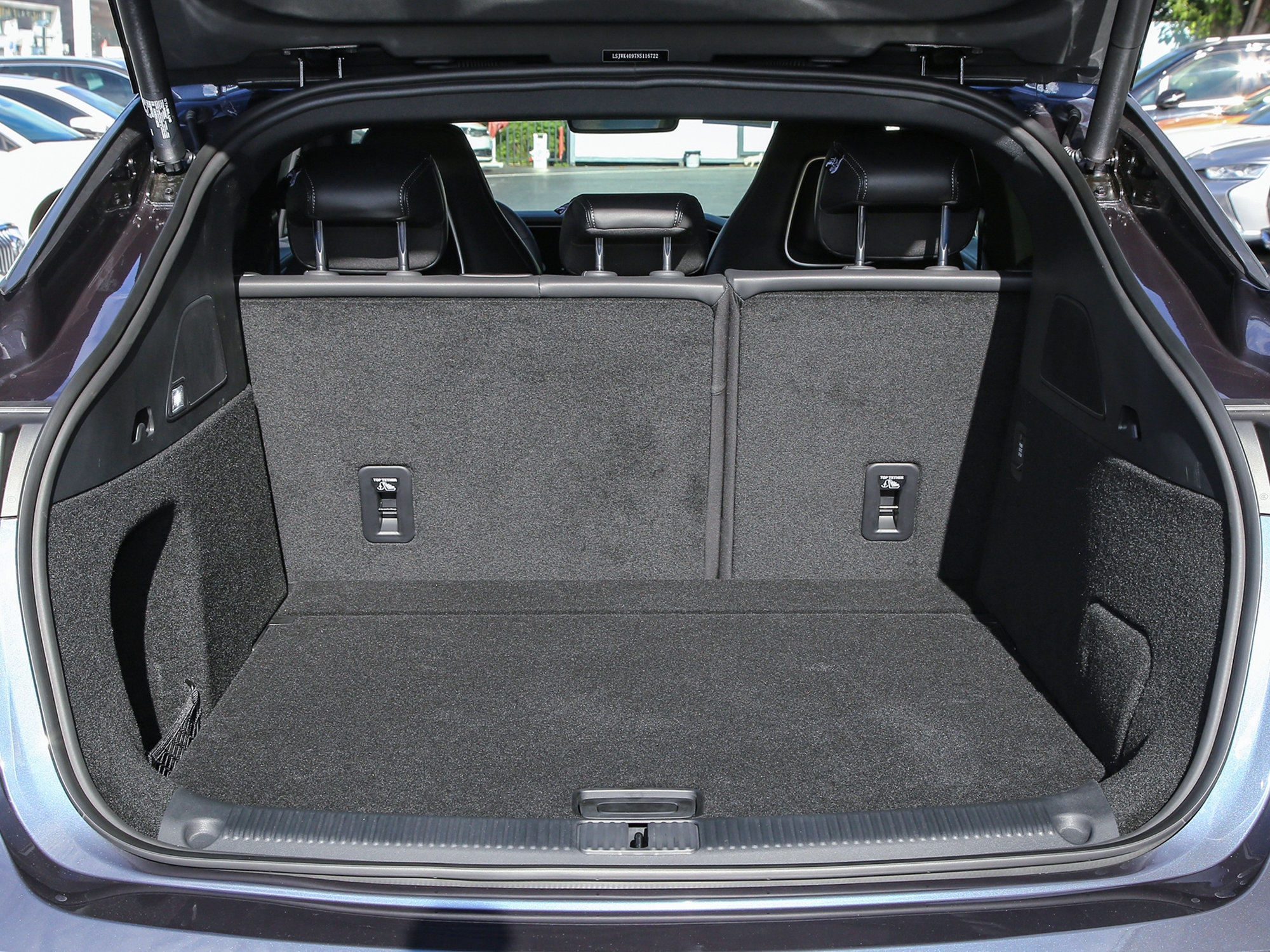 飞凡R7汽车评测,飞凡r7真实试驾评测