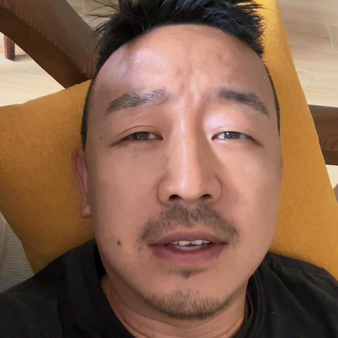 没有abs的踏板摩托车怎样刹车,摩托车abs高速状态下刹车技巧