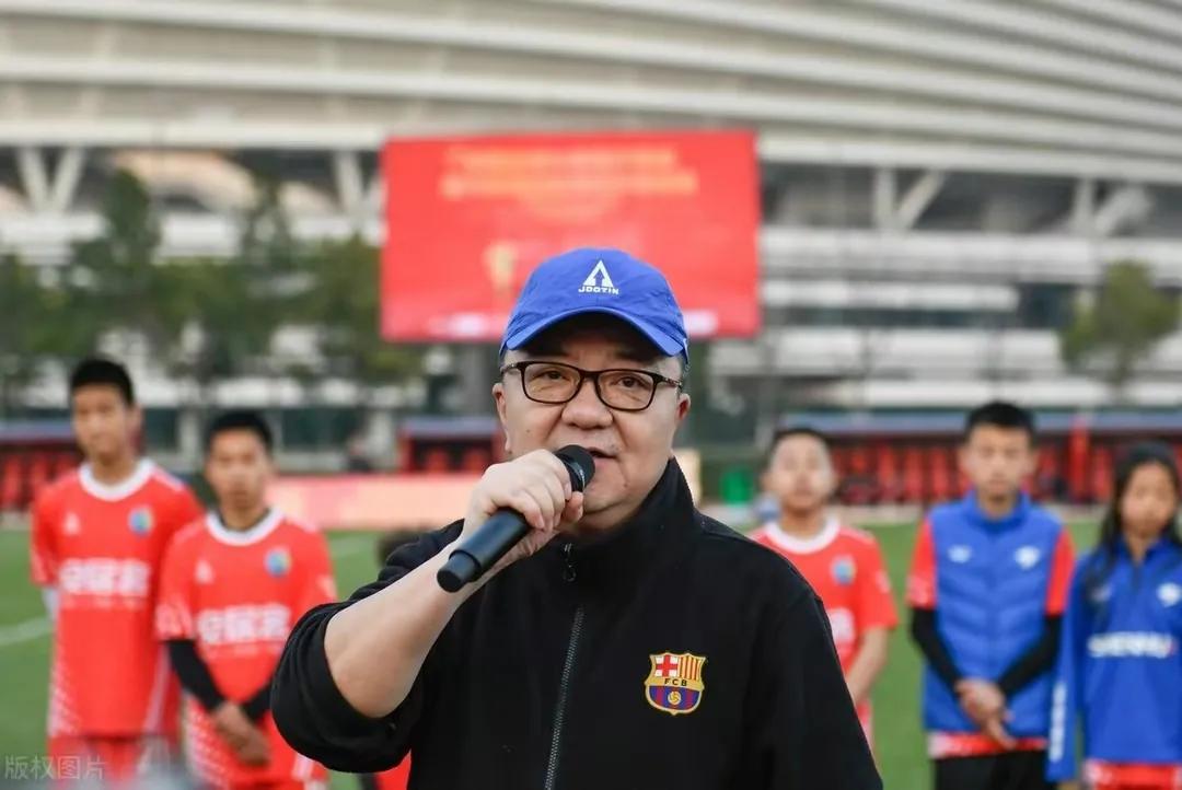 董路和足球小将,董路足球小将靠谱吗