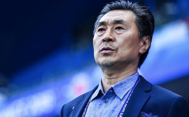 谢晖贾秀全当选大连人主帅,谢晖击败贾秀全