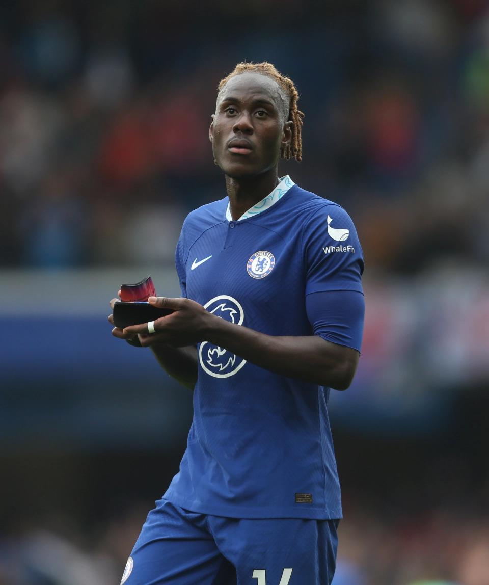 法国国门洛里不在热刺了吗,法国国门洛里西装