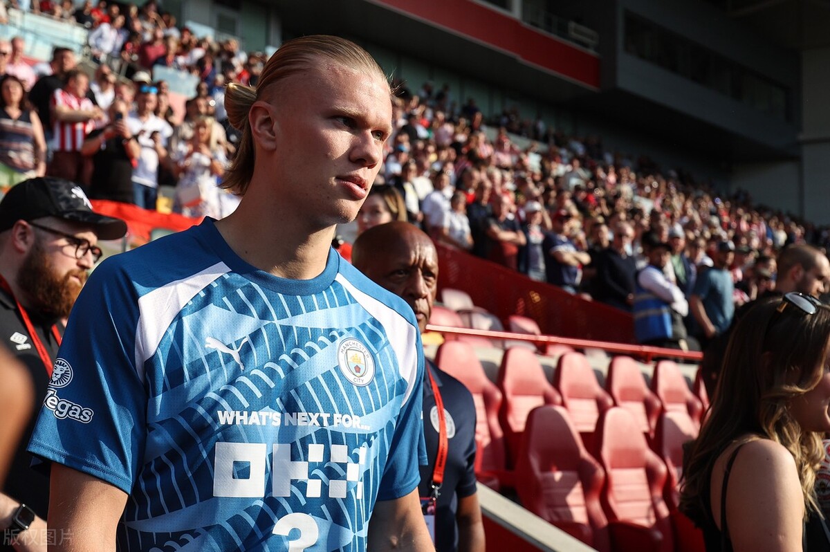 马拉多纳1:1意大利,马拉多纳阿根廷英格兰经典对决