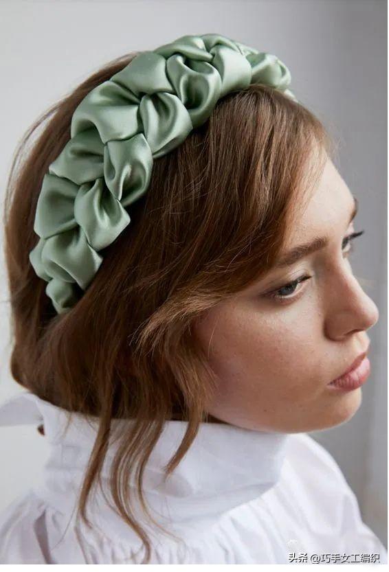 几块闲置的小碎布动动手就能做发圈发箍,新款多得用不完