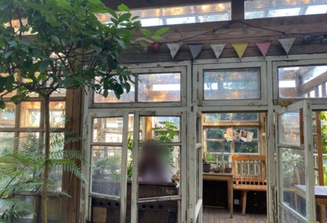 重庆的大街小巷都有18楼的故事,夜晚的重庆十八楼