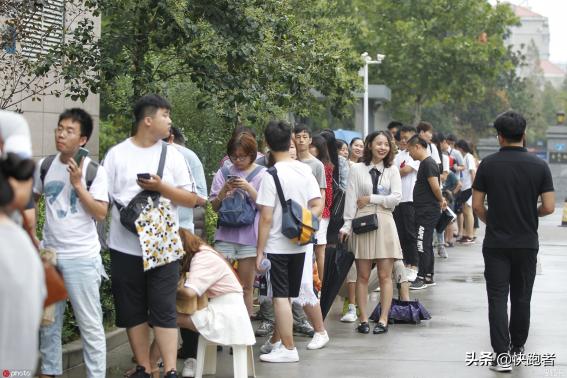 茅台冰淇淋为茅台带了多少收益,茅台冰淇淋一年卖出近1000万杯