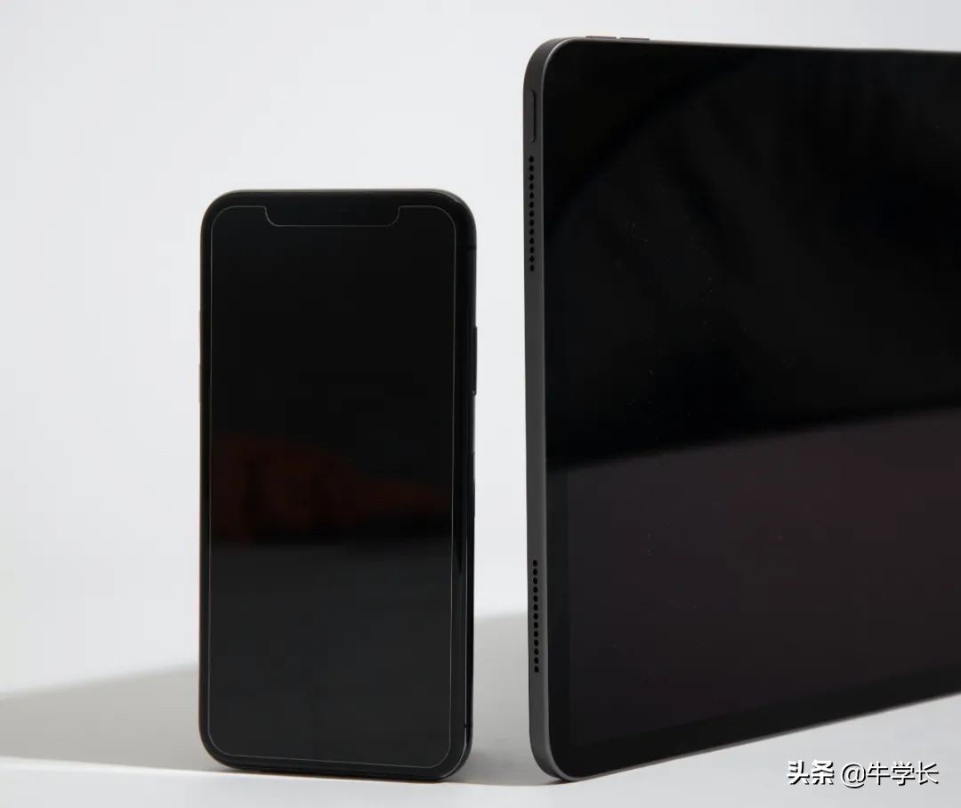 ipad屏幕黑屏出现条纹,ipad屏幕接触不良黑屏