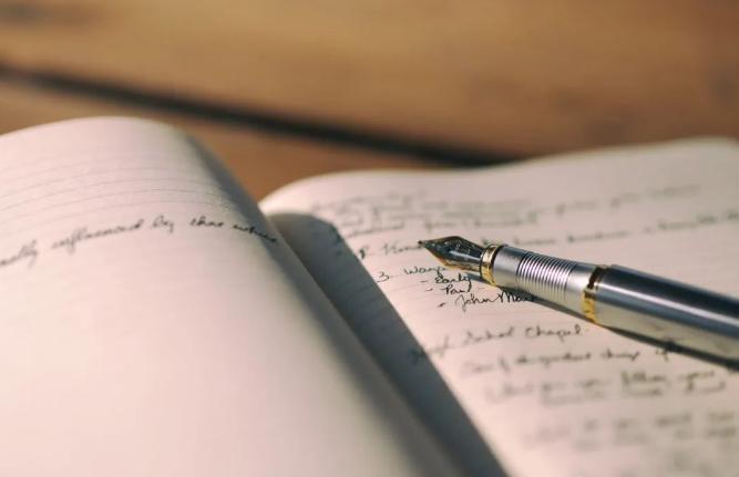 读书博主真的能赚钱吗,早起读书的博主怎么赚钱