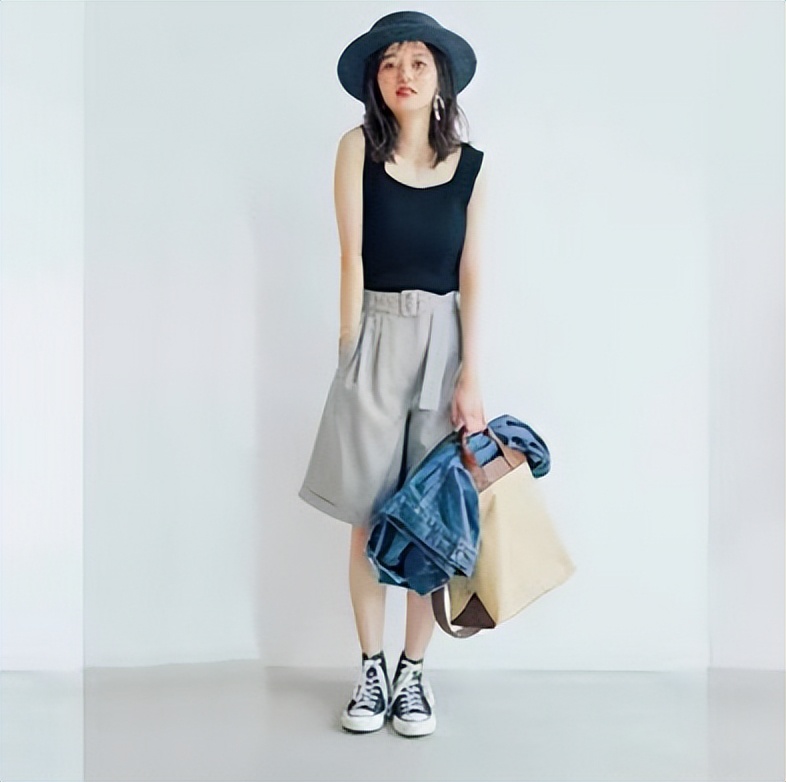 换季穿衣注意事项有哪些,换季穿搭有什么技巧