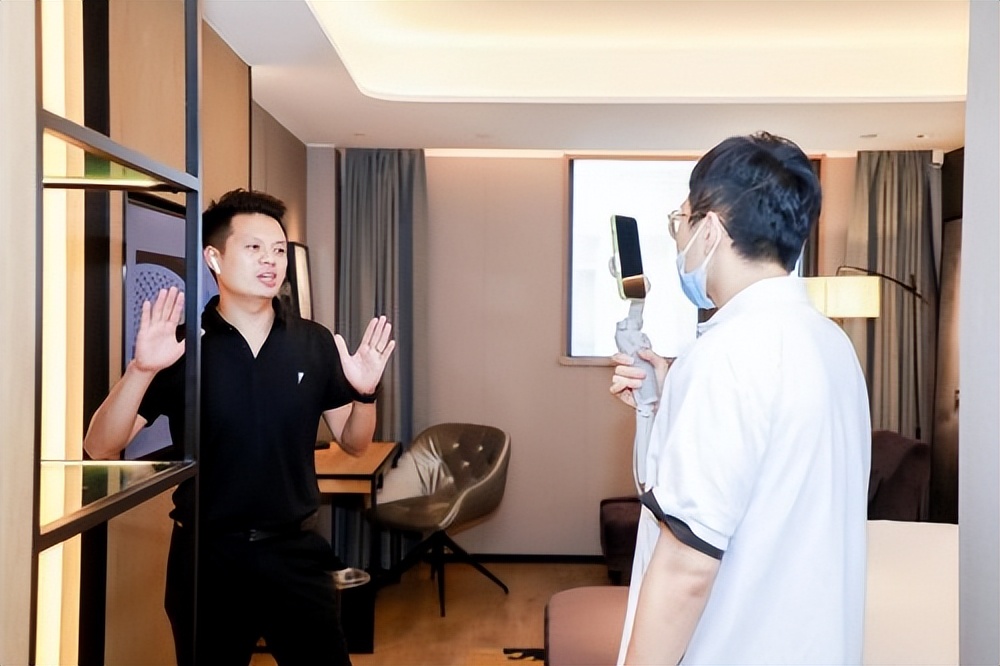 维也纳国际酒店华耀店,维也纳精品酒店和维也纳国际酒店