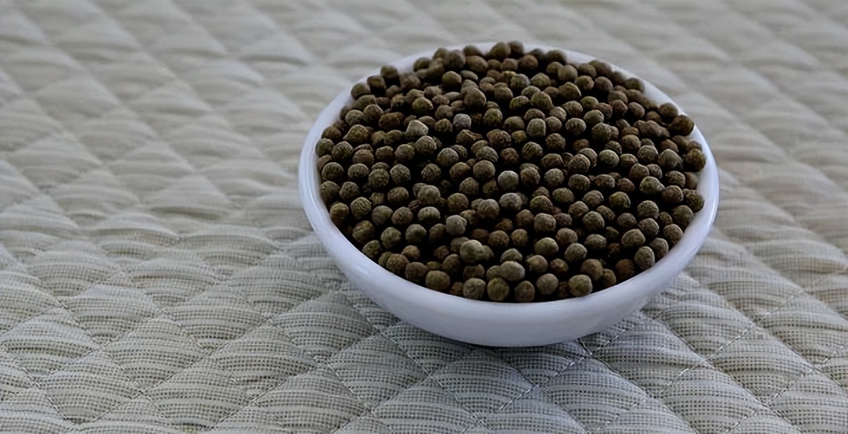 逍遥丸与加味逍遥丸的区别功效,加味逍遥丸和逍遥丸的区别和功效