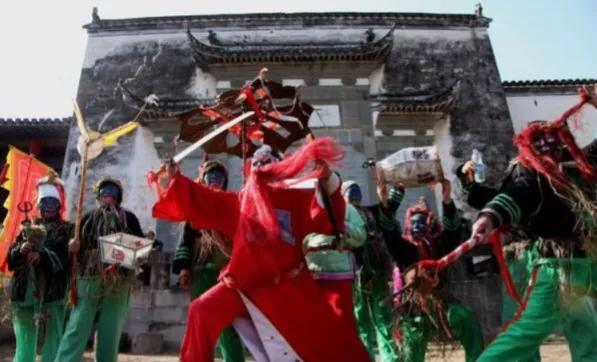 端午节传统节日来历和习俗手抄报,端午节的赛龙舟来历和习俗是什么