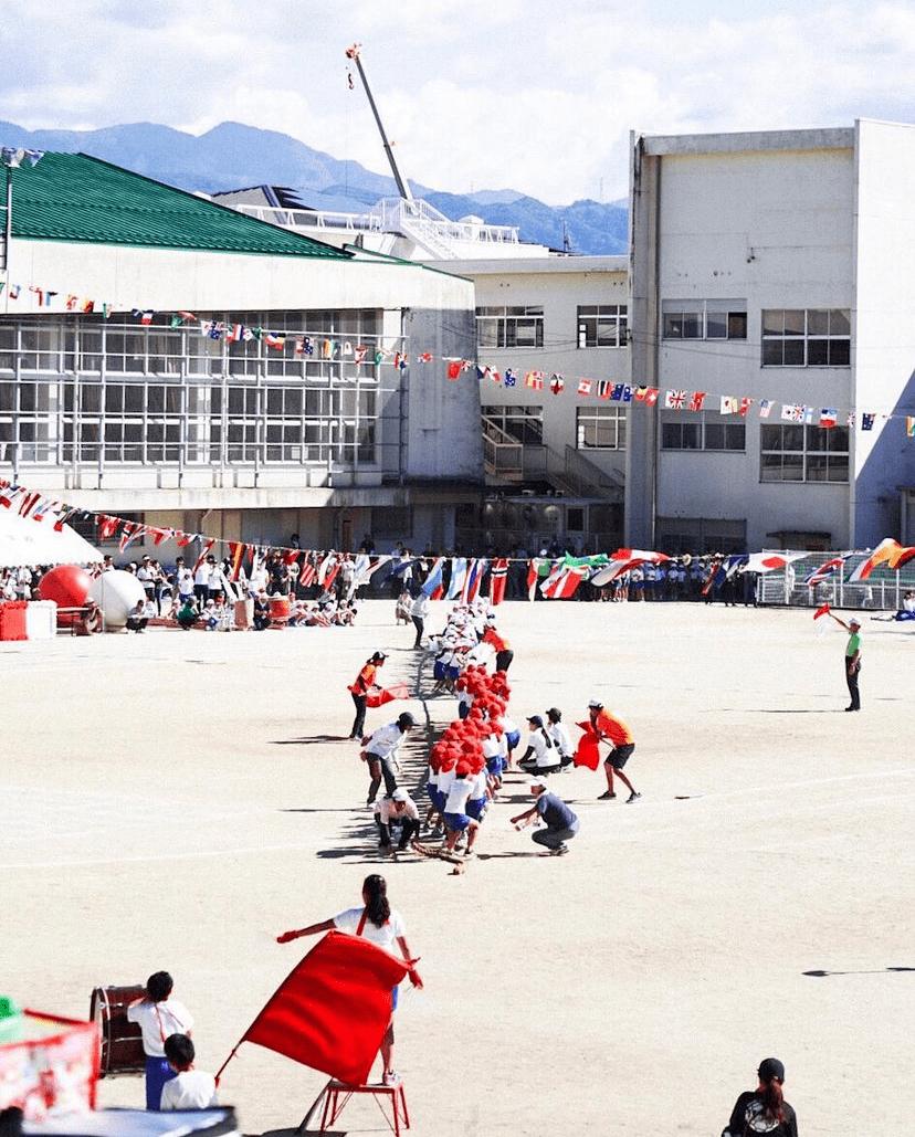 爸爸拍坏人女儿却被偷走完整版,日本爸爸偷拍孩子