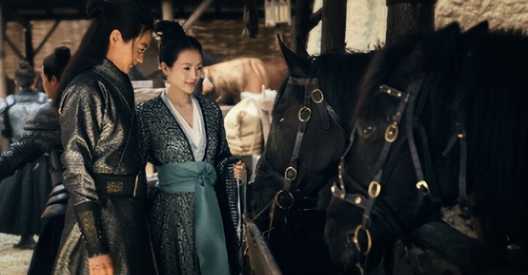 影视剧中那些笑不活的穿帮镜头,笑到肚子疼穿帮图片