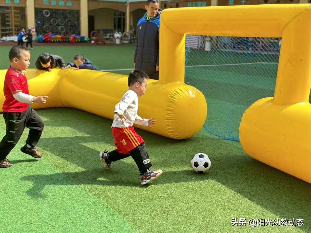 幼儿足球联赛快乐大比拼,岳池县小学足球比赛