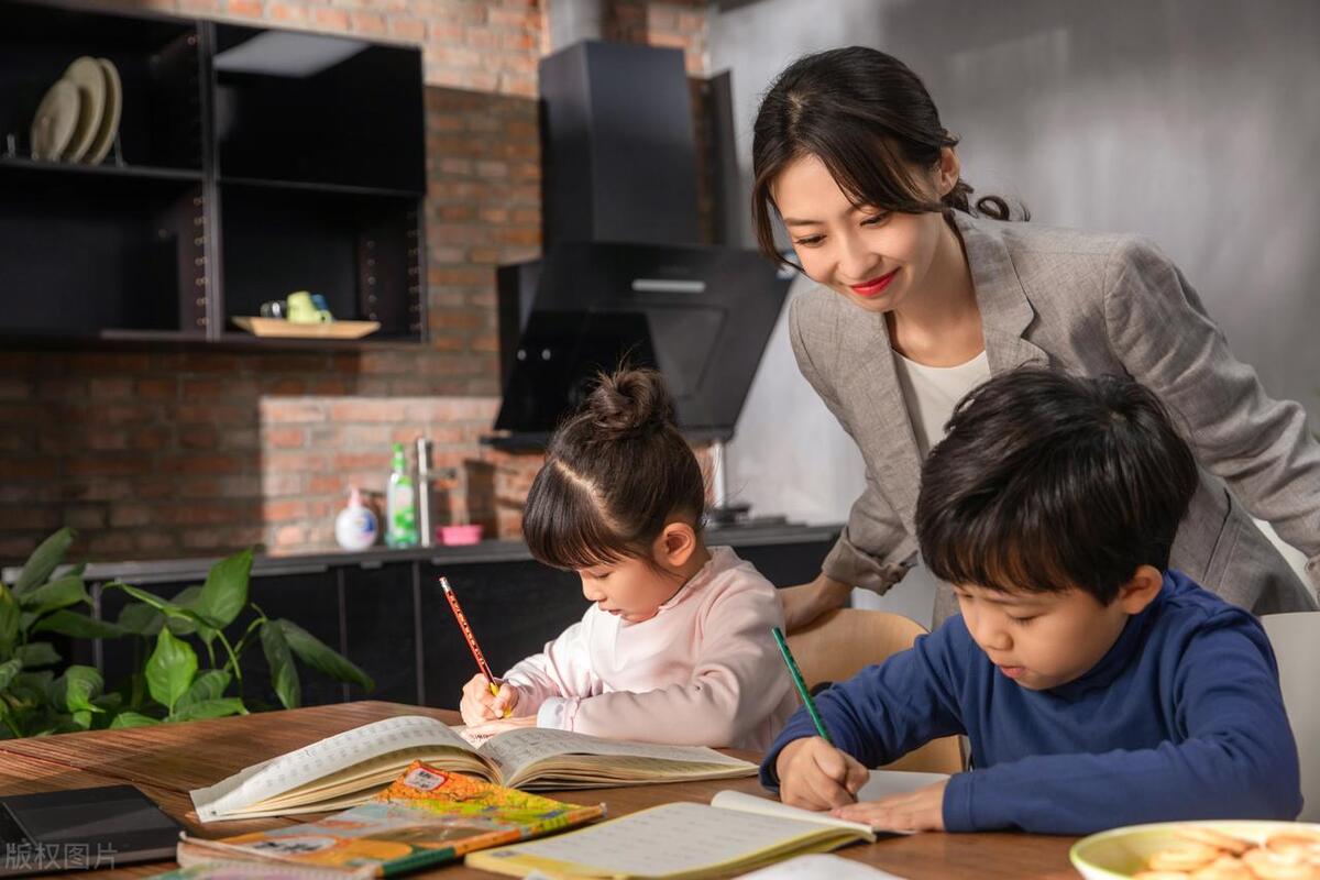 推进法治建设学法用法树新风,推进法治建设第一责任