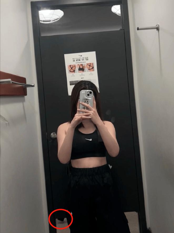女子称在nike试衣间被偷拍3次,nike耐克店被偷衣服