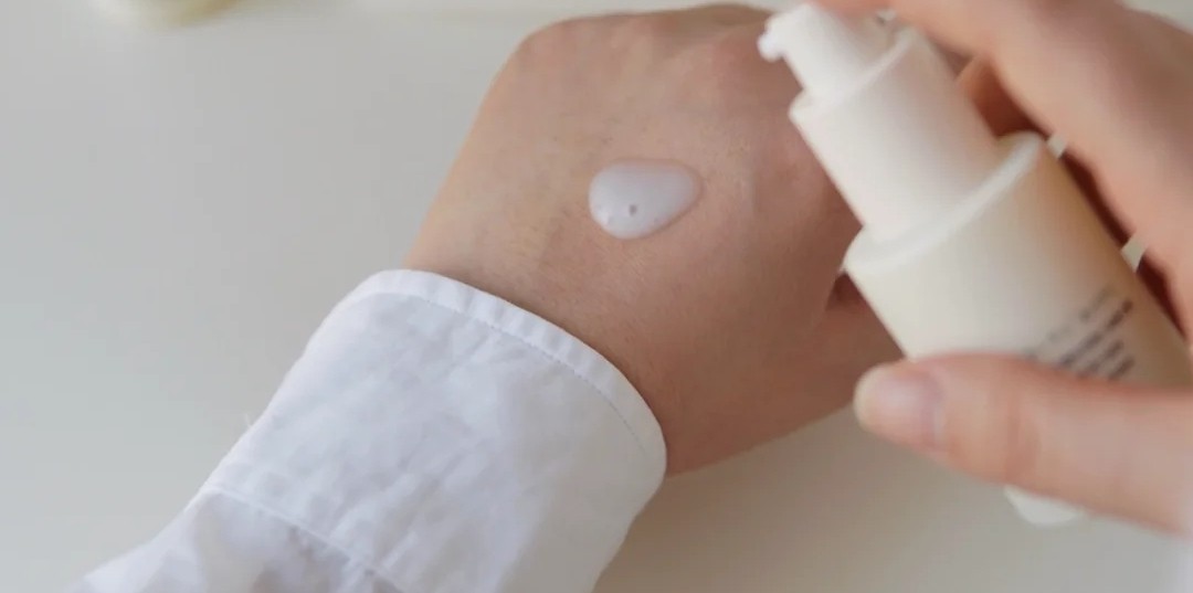 美国skinhomeworkvc美白精华,温和不刺激的美白精华推荐