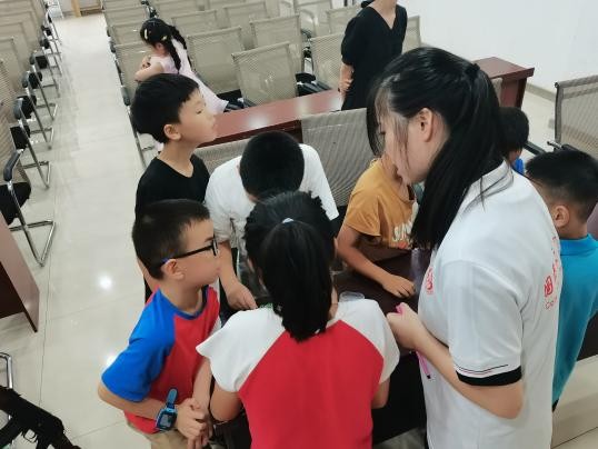 小学英语口语少年宫活动资料,少年宫活动英语角