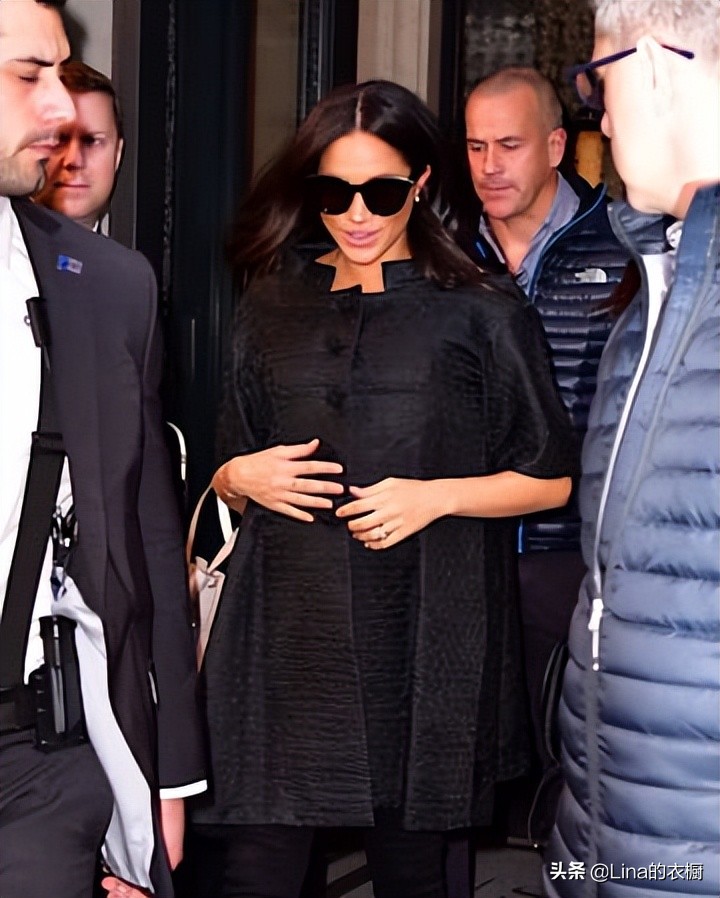 2022梅根最近的衣服,梅根时尚衣品