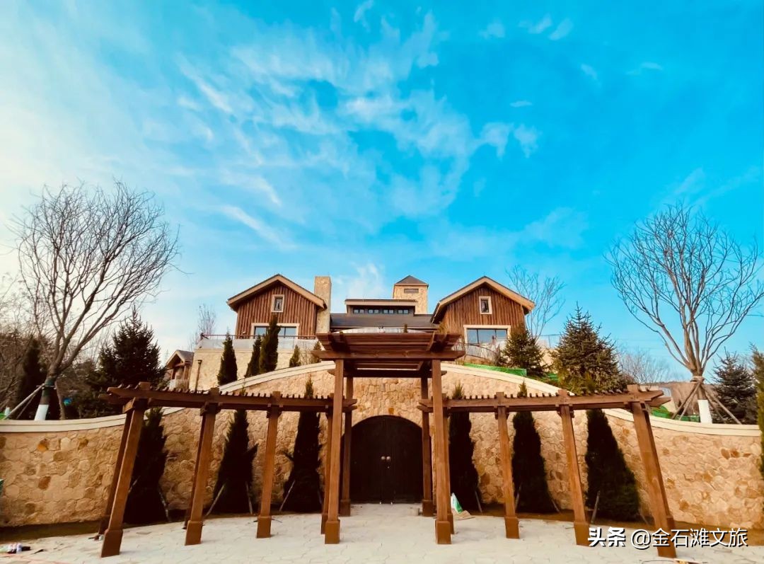 金石滩十二时辰！疫情下的光影轮转！