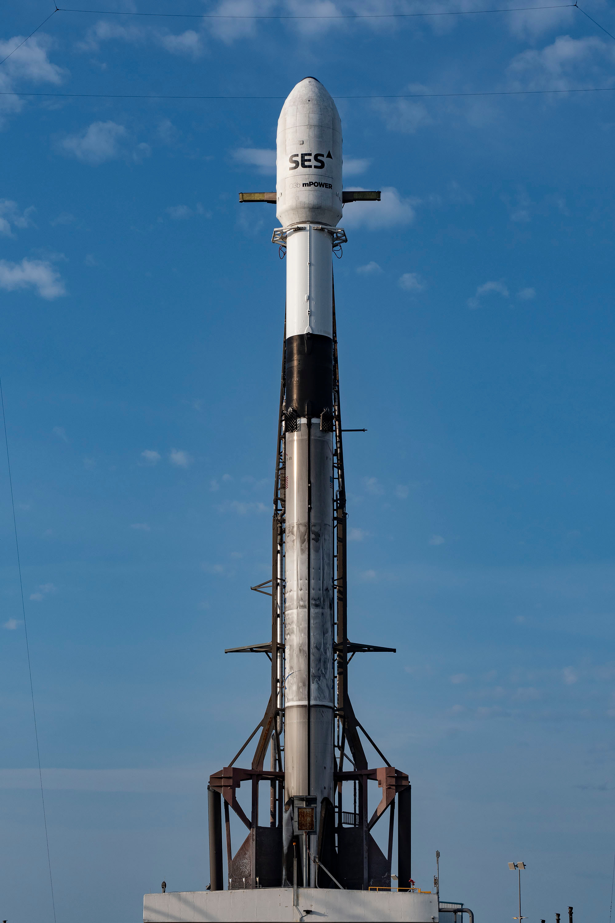 猎鹰九号300次发射,猎鹰九号一次运送几个卫星