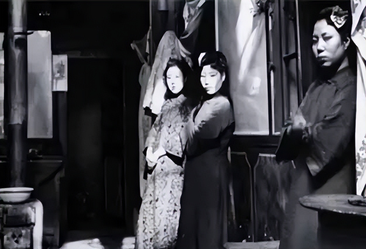 49年，北京1200名风尘女住*养院教**，皮肤溃烂发狂，检查发现不简单