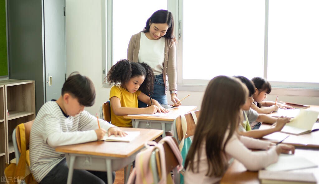 家长应该怎样正确照顾孩子,家长怎么维护孩子的心理健康