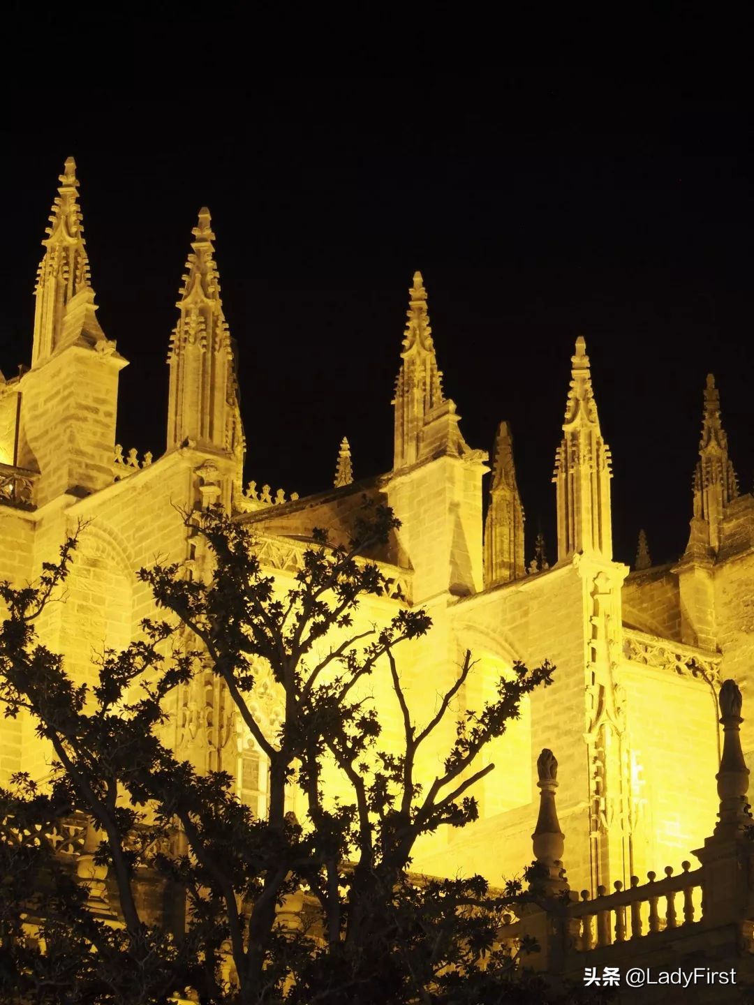 西班牙自由行9天攻略,西班牙旅游攻略14天自由行