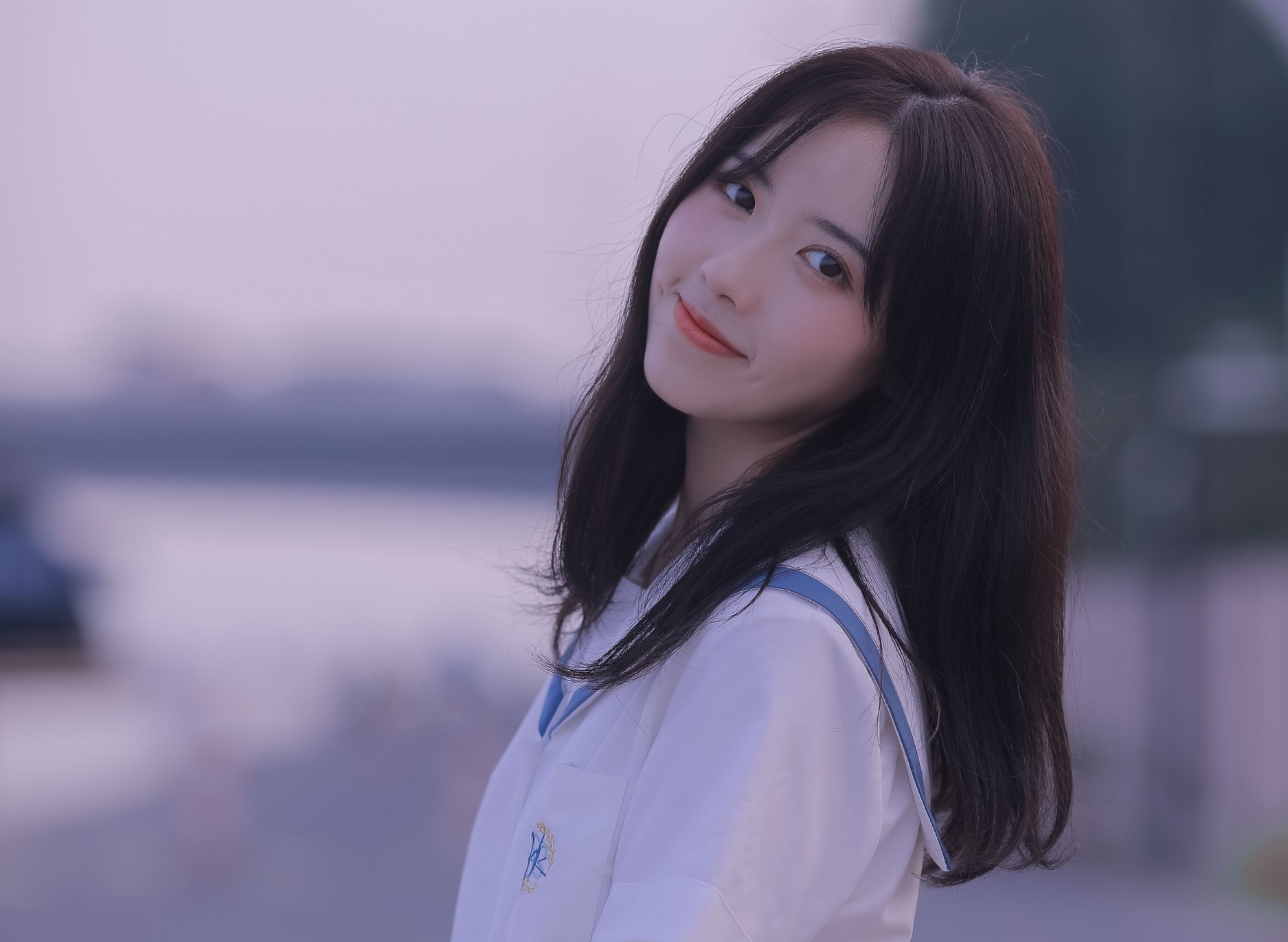 跟女生聊天没有话题找什么话题聊,跟女生聊天没话题应该怎么找话题