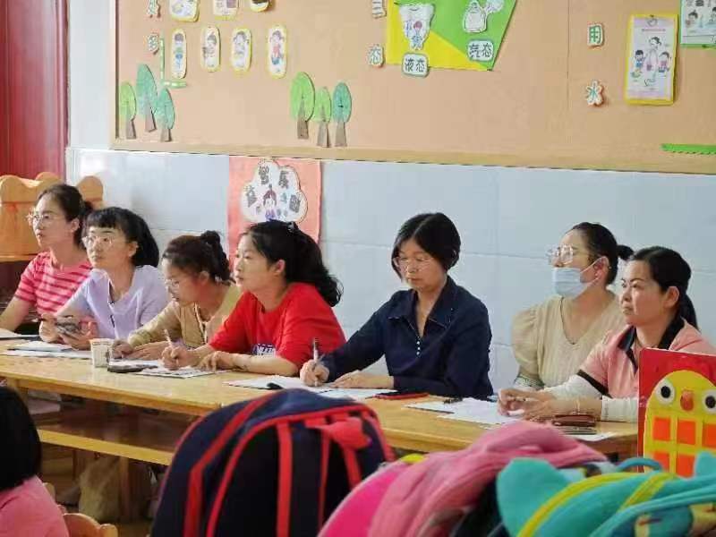 送教下乡共同成长,学习贯彻二十大送教下乡促成长