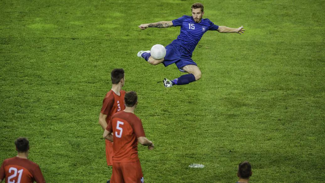 如果你是家长你会让孩子练体育吗,如果你有小孩你会让他去踢球吗