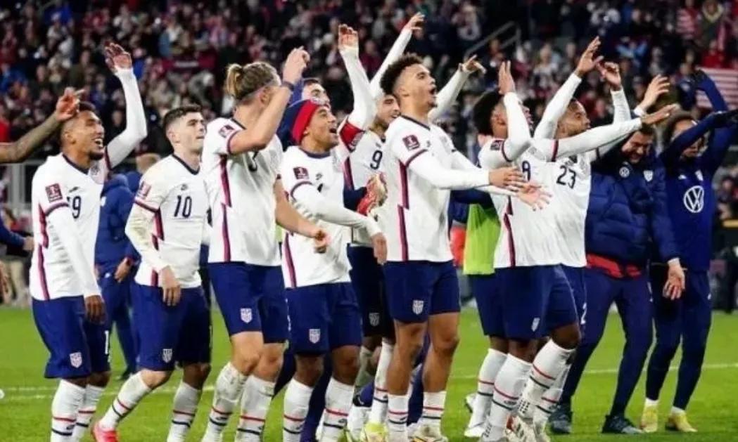 橙衣军团斩获重回世界杯首胜,橙衣军团夺冠时间