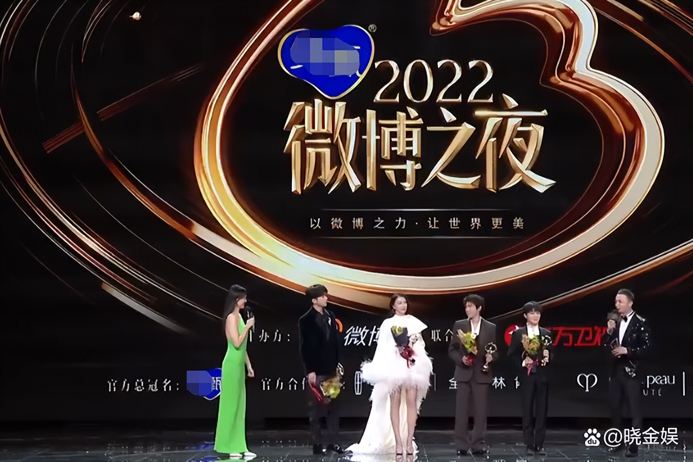 周深最新的晚会高光时刻,周深2023年官宣了哪些新节目