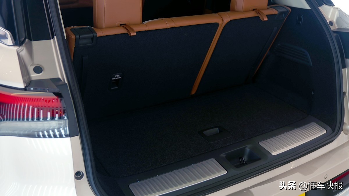 现代东方豪华，售价39.98万元起，全新一代英菲尼迪QX60实拍解析