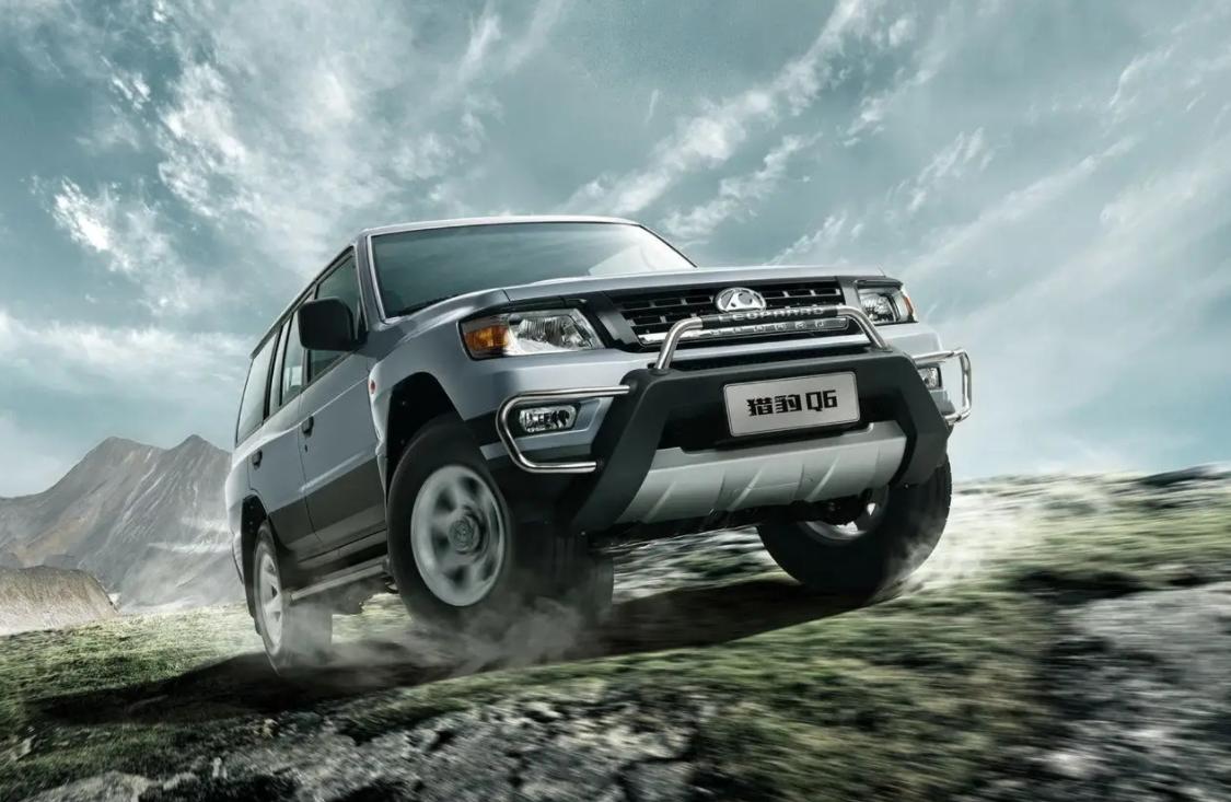 旧版猎豹与三菱帕杰罗,猎豹汽车和帕杰罗