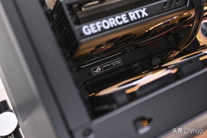 黑金全塔海景房——ROGZ790HERO+4080猛禽+追风者NV7装机展示