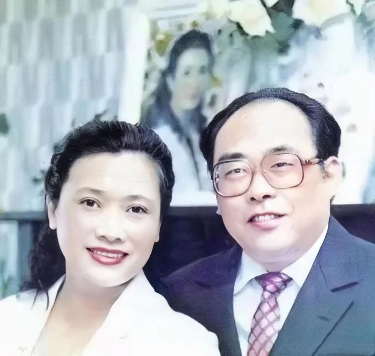 朱逢博丈夫骨灰摆放在哪里,著名女歌唱家朱逢博近况